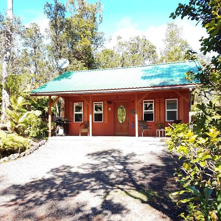 Alii Kane Cottages With Loft Volcano Extérieur photo