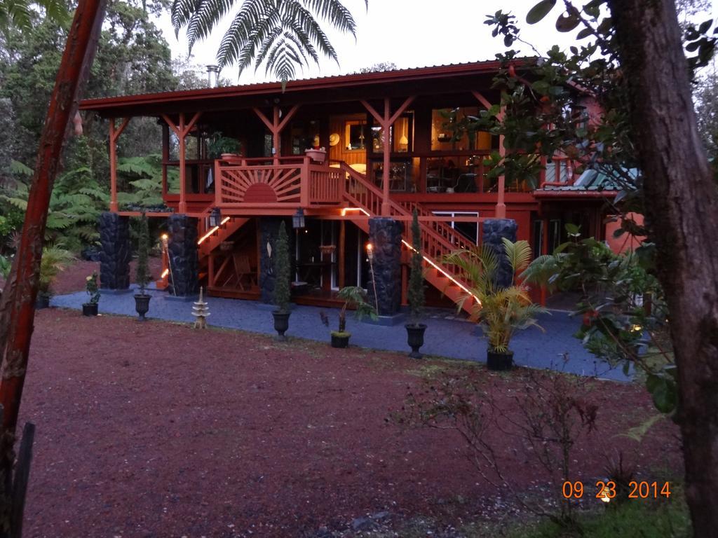 Alii Kane Cottages With Loft Volcano Extérieur photo
