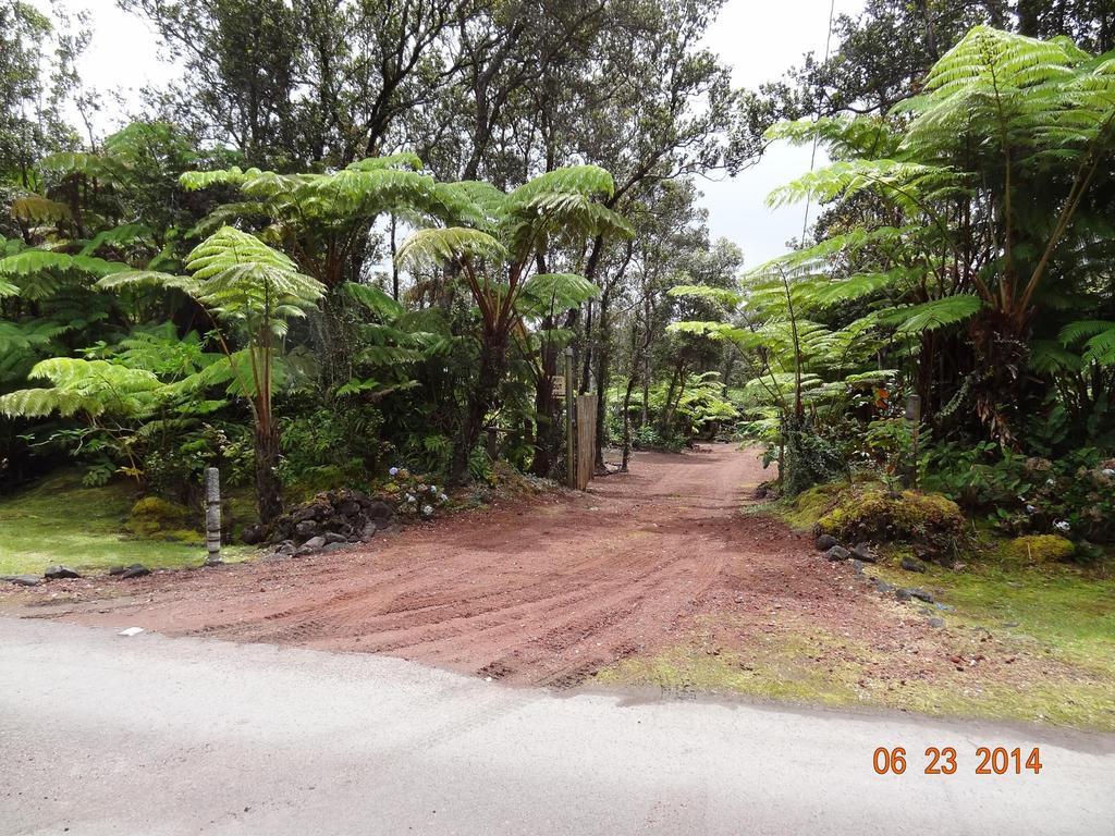 Alii Kane Cottages With Loft Volcano Extérieur photo
