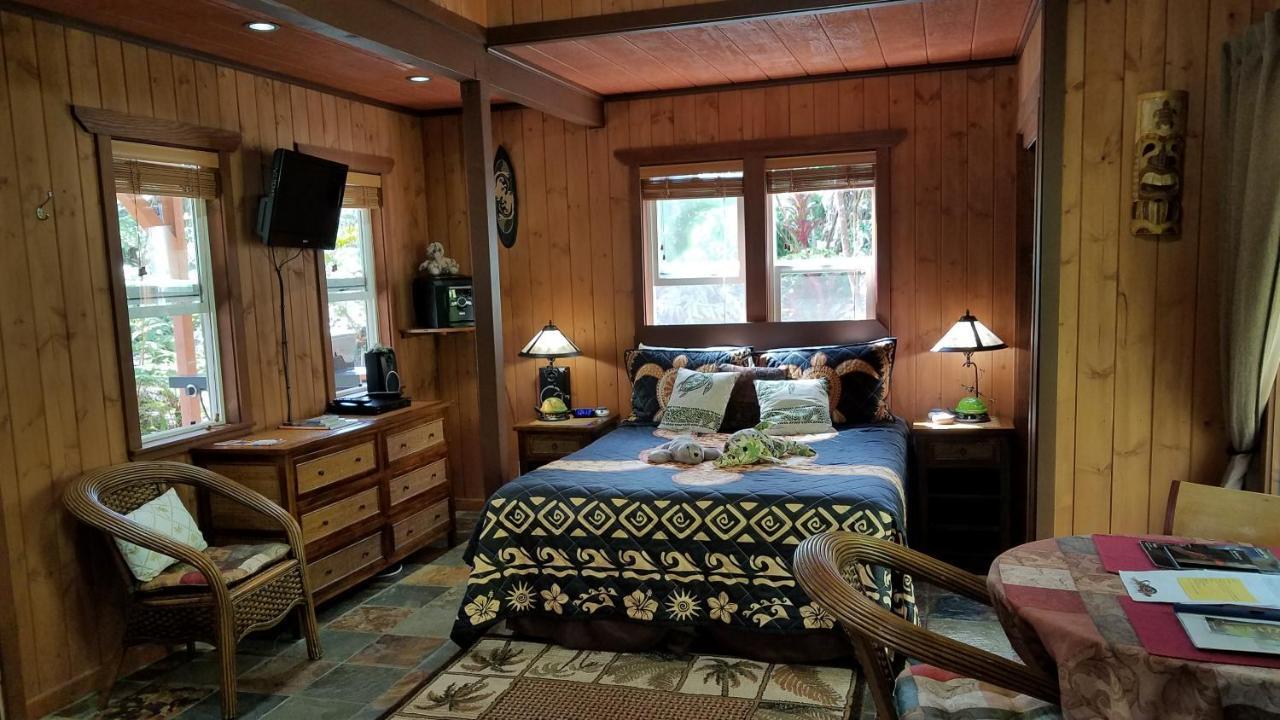 Alii Kane Cottages With Loft Volcano Extérieur photo