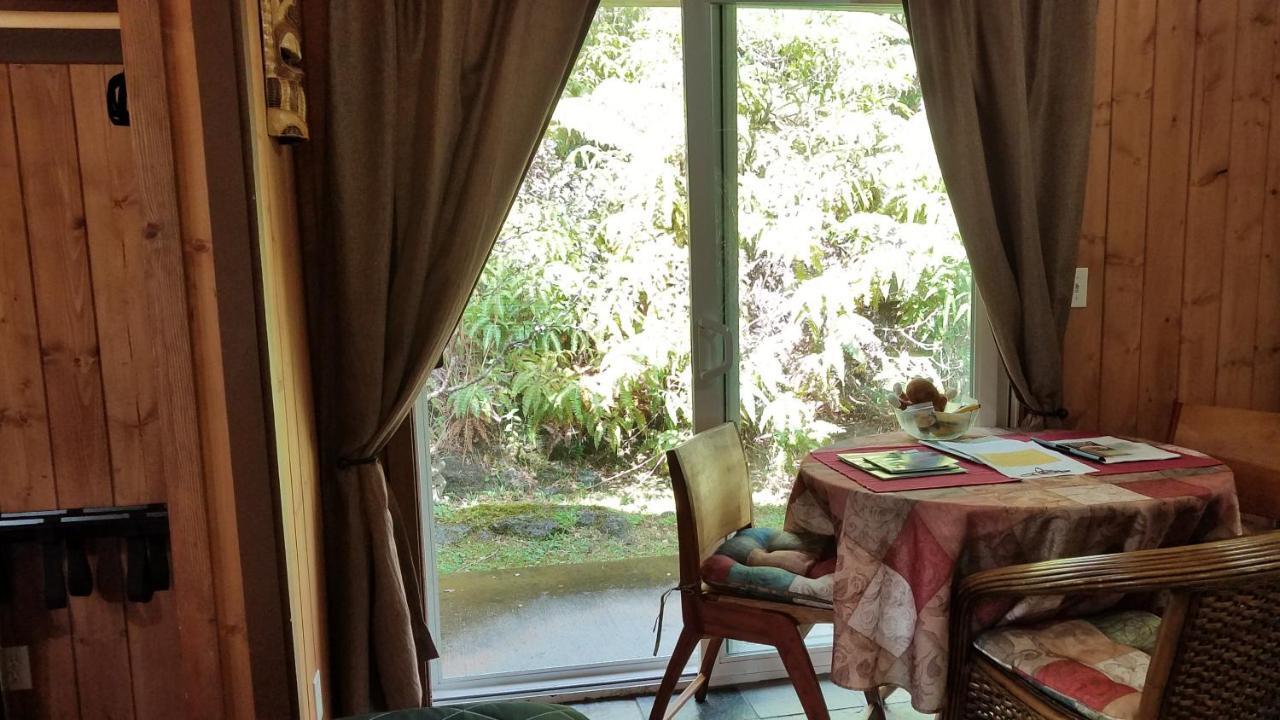 Alii Kane Cottages With Loft Volcano Extérieur photo