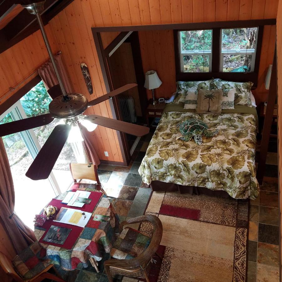 Alii Kane Cottages With Loft Volcano Extérieur photo